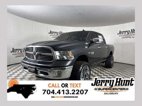 Used 2017 RAM 1500 Big Horn RWD image 1
