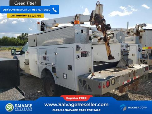 Used 2013 Ford F450 XL w/ Snow Plow Prep Pkg image 3