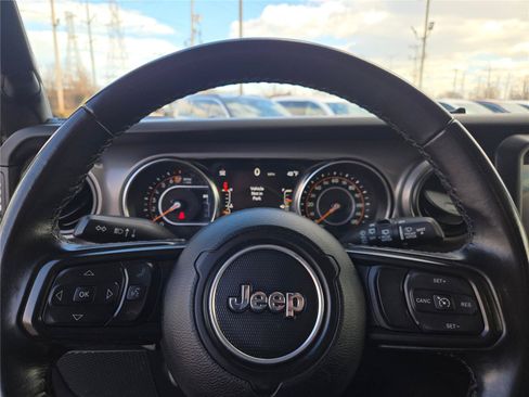 Used 2022 Jeep Wrangler Unlimited Sport AWD/4WD image 33