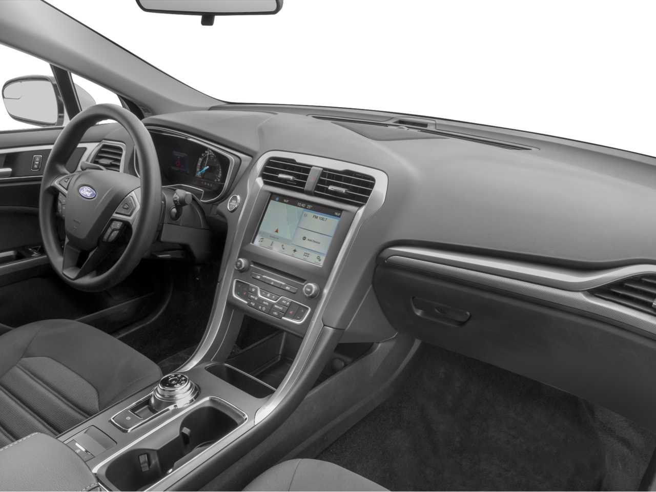 Used 2017 Ford Fusion SE w/ Fusion SE Technology Package FWD image 11