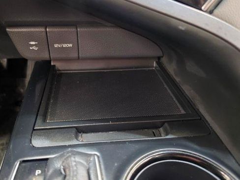 Used 2018 Toyota Camry LE FWD image 26