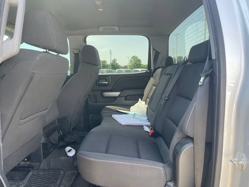Used 2018 Chevrolet Silverado 1500 LT w/ All Star Edition AWD/4WD image 10