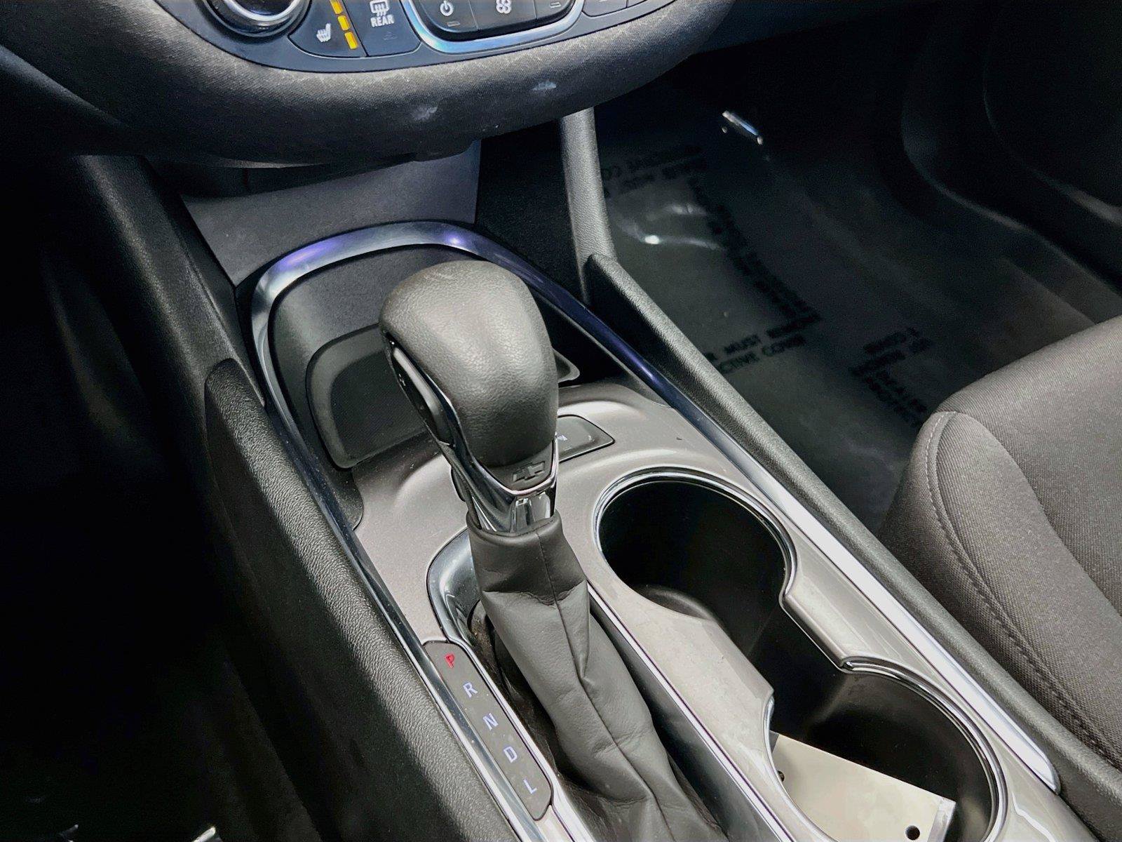 Used 2024 Chevrolet Malibu LT FWD image 15