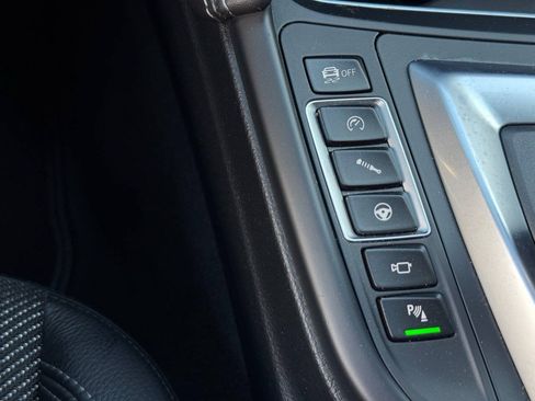 Used 2015 BMW M4 Coupe w/ Executive Package RWD image 49