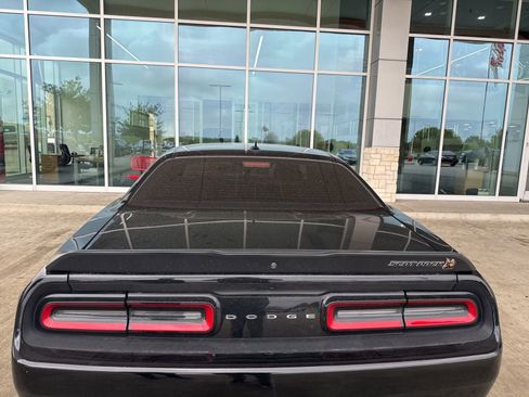 Used 2023 Dodge Challenger R/T Scat Pack image 6