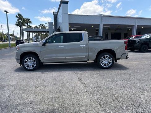 New 2026 Chevrolet Silverado 1500 High Country AWD/4WD image 6