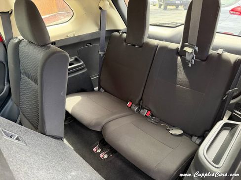 Used 2017 Mitsubishi Outlander ES AWD/4WD image 8