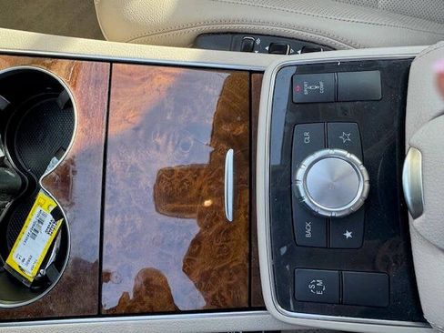 Used 2014 Mercedes-Benz E 550 Coupe image 41