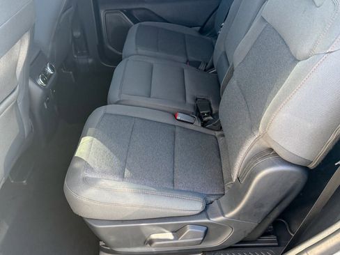 Used 2025 Ford Explorer Active image 21