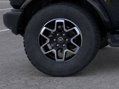 New 2025 Ford Bronco Outer Banks image 21