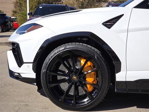 Used 2024 Lamborghini Urus S image 5