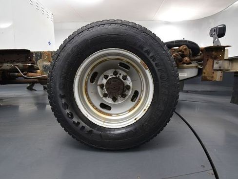 Used 2015 Ford F350 XL image 12