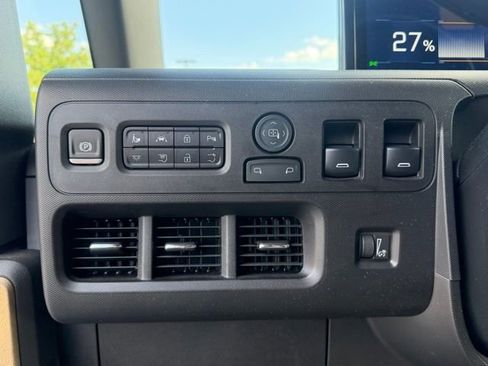 Used 2024 Chevrolet Brightdrop 600 w/ Commercial Equipment Package AWD/4WD image 26