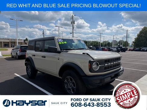 Used 2025 Ford Bronco Big Bend AWD/4WD image 1