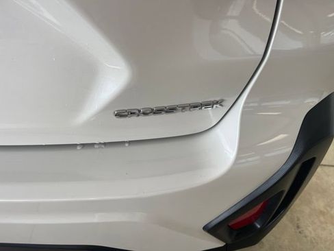 Used 2024 Subaru Crosstrek 2.0i Premium AWD/4WD image 12