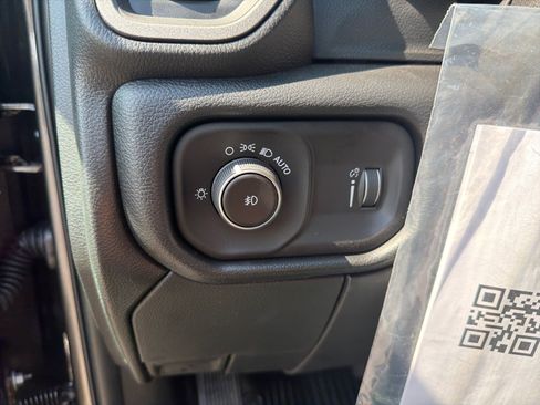 New 2026 RAM 3500 Big Horn AWD/4WD image 17