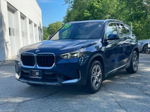 Certified 2023 BMW X1 xDrive28i w/ Convenience Package AWD/4WD image 2