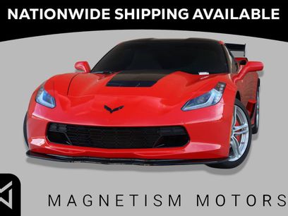 Used 2019 Chevrolet Corvette Stingray Coupe w/ 1LT