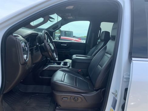 Used 2022 GMC Sierra 2500 Denali w/ Denali Ultimate Package image 5