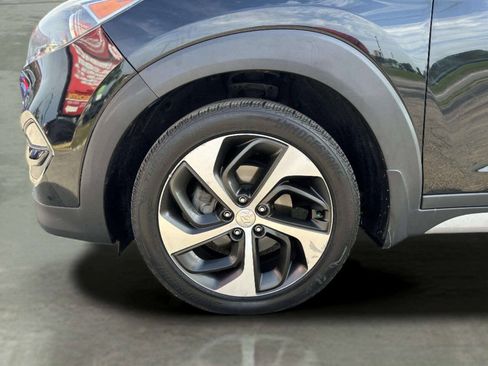 Used 2018 Hyundai Tucson Value w/ Cargo Package AWD/4WD image 39