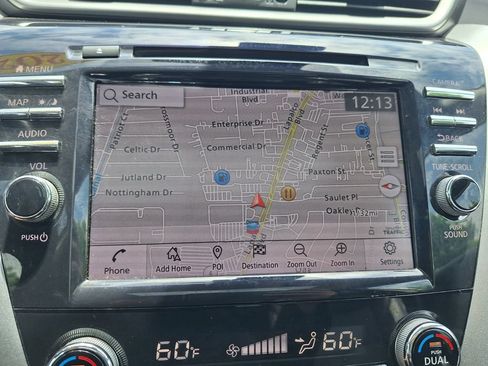 Used 2024 Nissan Murano SL FWD image 18