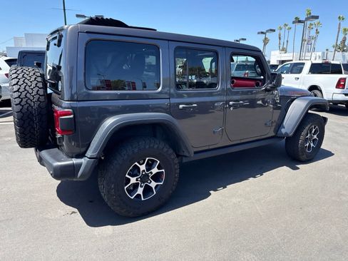 Used 2021 Jeep Wrangler Unlimited Rubicon AWD/4WD image 12