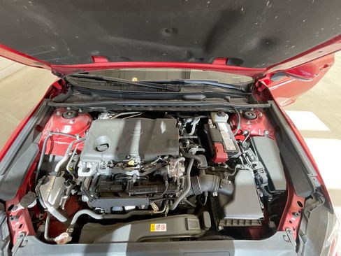 Used 2023 Toyota Camry SE FWD image 25