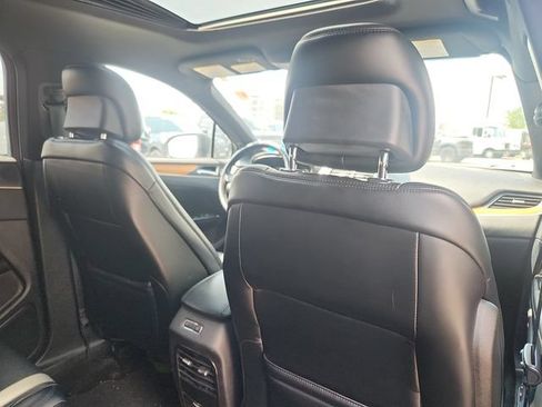 Used 2018 Lincoln MKC Reserve w/ Lincoln MKC Climate Package AWD/4WD image 28