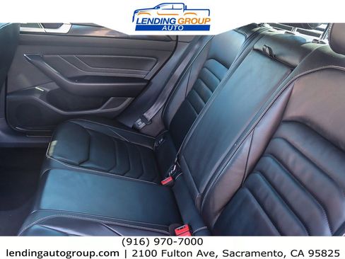 Used 2021 Volkswagen Arteon SEL Premium image 16