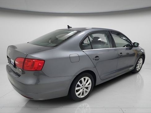 Used 2014 Volkswagen Jetta SE image 11