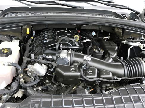 Used 2023 Jeep Grand Cherokee Limited RWD image 10