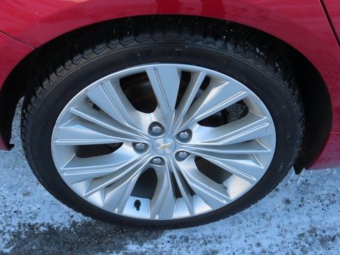 Used 2019 Chevrolet Impala Premier w/ Premier Confidence Package image 14