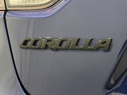 Used 2022 Toyota Corolla SE FWD image 24
