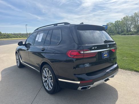 Used 2021 BMW X7 xDrive40i w/ Premium Package AWD/4WD image 6