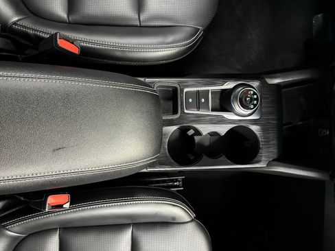 Used 2024 Ford Escape Platinum image 29