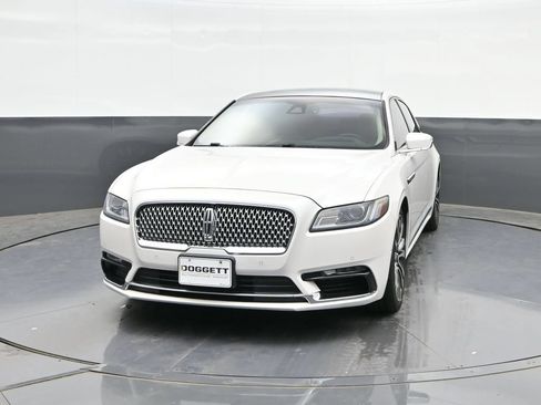 Used 2017 Lincoln Continental Reserve w/ Technology Package FWD image 30