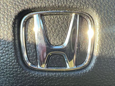 Used 2024 Honda Civic Sport image 28