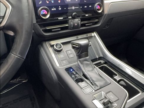 Used 2024 Lexus GX 550 w/ Accessory Package (Z1) AWD/4WD image 41