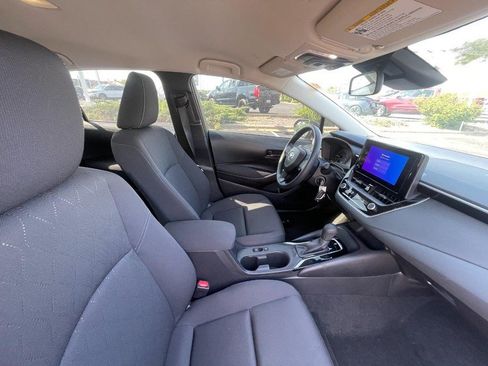 Used 2024 Toyota Corolla LE FWD image 3