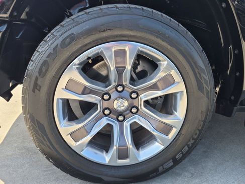 Certified 2022 RAM 1500 Limited w/ Body Color Bumper Group AWD/4WD image 16