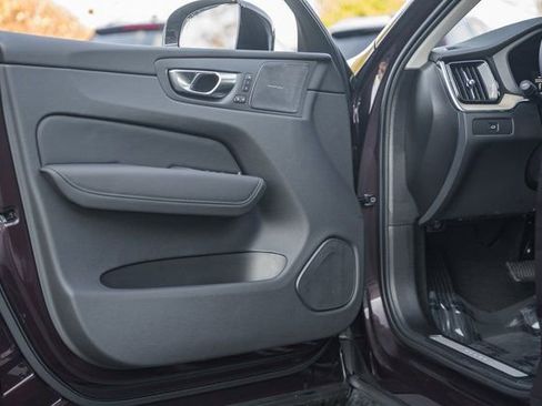 New 2026 Volvo XC60 B5 Ultra w/ Protection Package Premier image 37