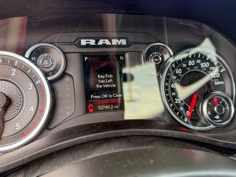 Used 2024 RAM 2500 Big Horn image 2