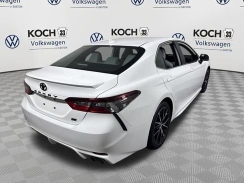 Used 2023 Toyota Camry SE image 7
