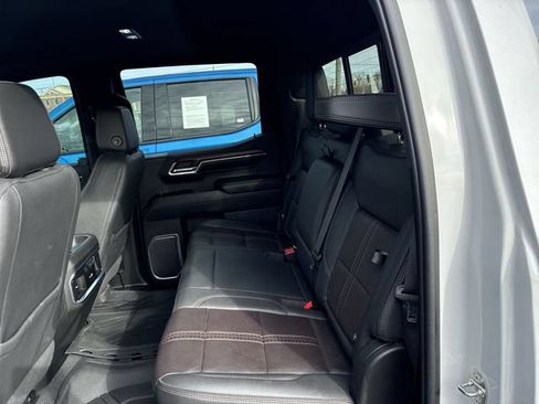 Used 2023 Chevrolet Silverado 1500 High Country w/ High Country Premium Package AWD/4WD image 20