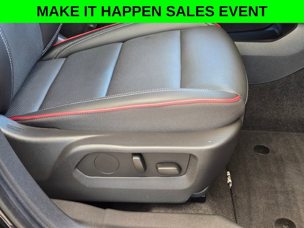 Used 2023 Buick Envision Essence w/ Sport Touring Package AWD/4WD image 27