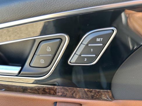 Used 2017 Audi Q7 3.0T Prestige image 41