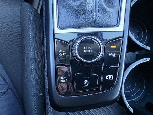 Used 2024 Kia Sportage LX image 21