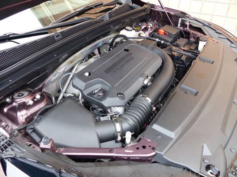 Used 2025 Buick Envision Preferred image 25