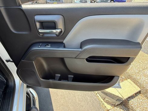 Used 2017 Chevrolet Silverado 1500 Custom w/ Custom Convenience Package image 27