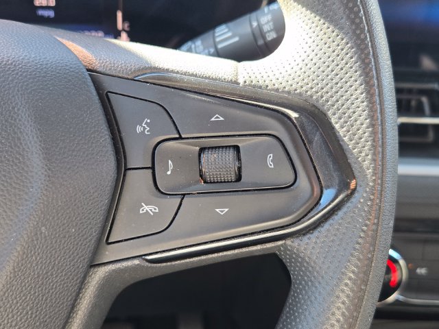 Used 2025 Chevrolet TrailBlazer LT AWD/4WD image 18